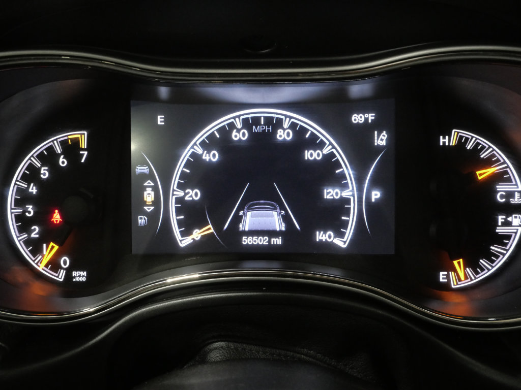 Used 2019 Jeep Grand Cherokee High Altitude AWD/4WD image 16