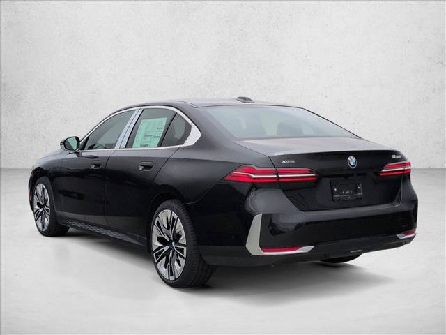 Used 2026 BMW 530i xDrive w/ Premium Package AWD/4WD image 9