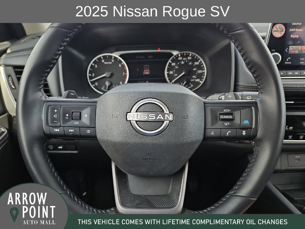 Used 2025 Nissan Rogue SV FWD image 27