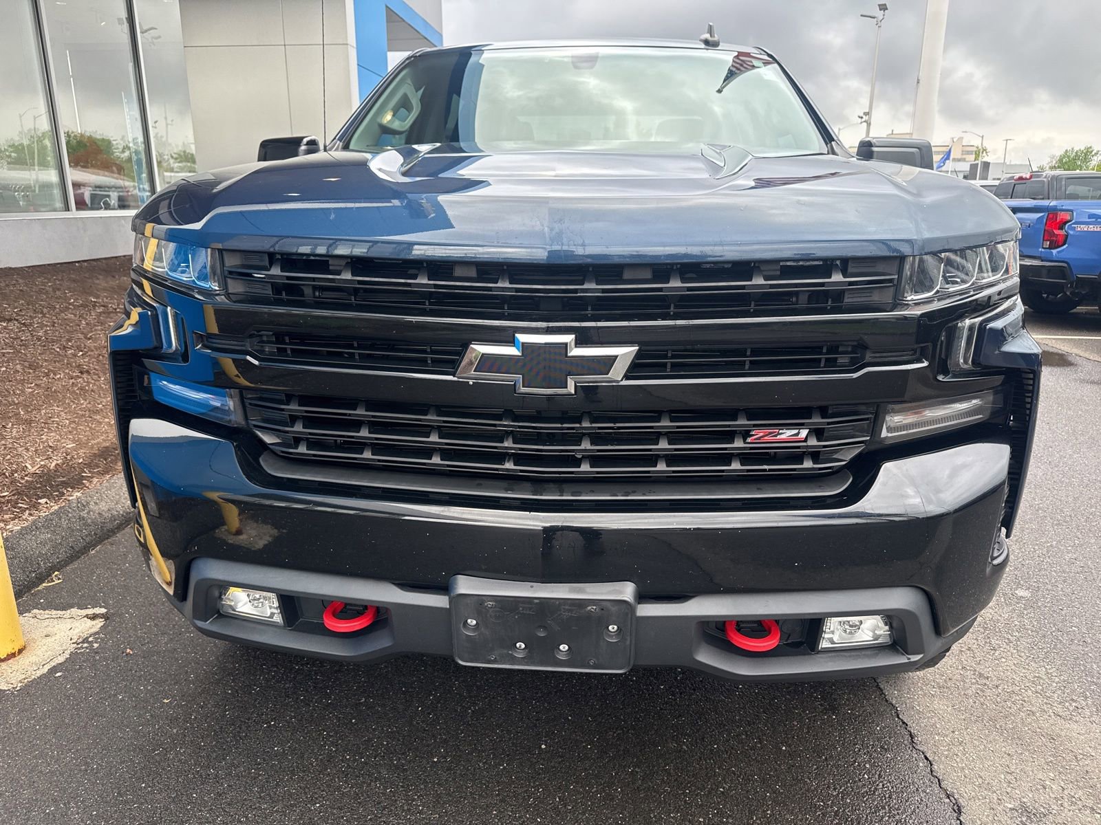 Used 2019 Chevrolet Silverado 1500 LT Trail Boss AWD/4WD image 2