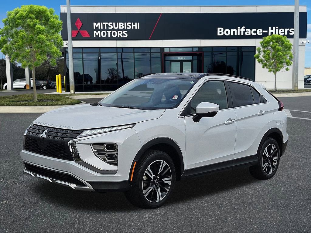 Used 2024 Mitsubishi Eclipse Cross SE image 2