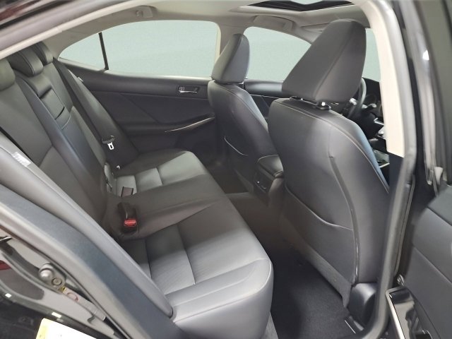 Used 2015 Lexus IS 250 AWD w/ Navigation System Package image 20
