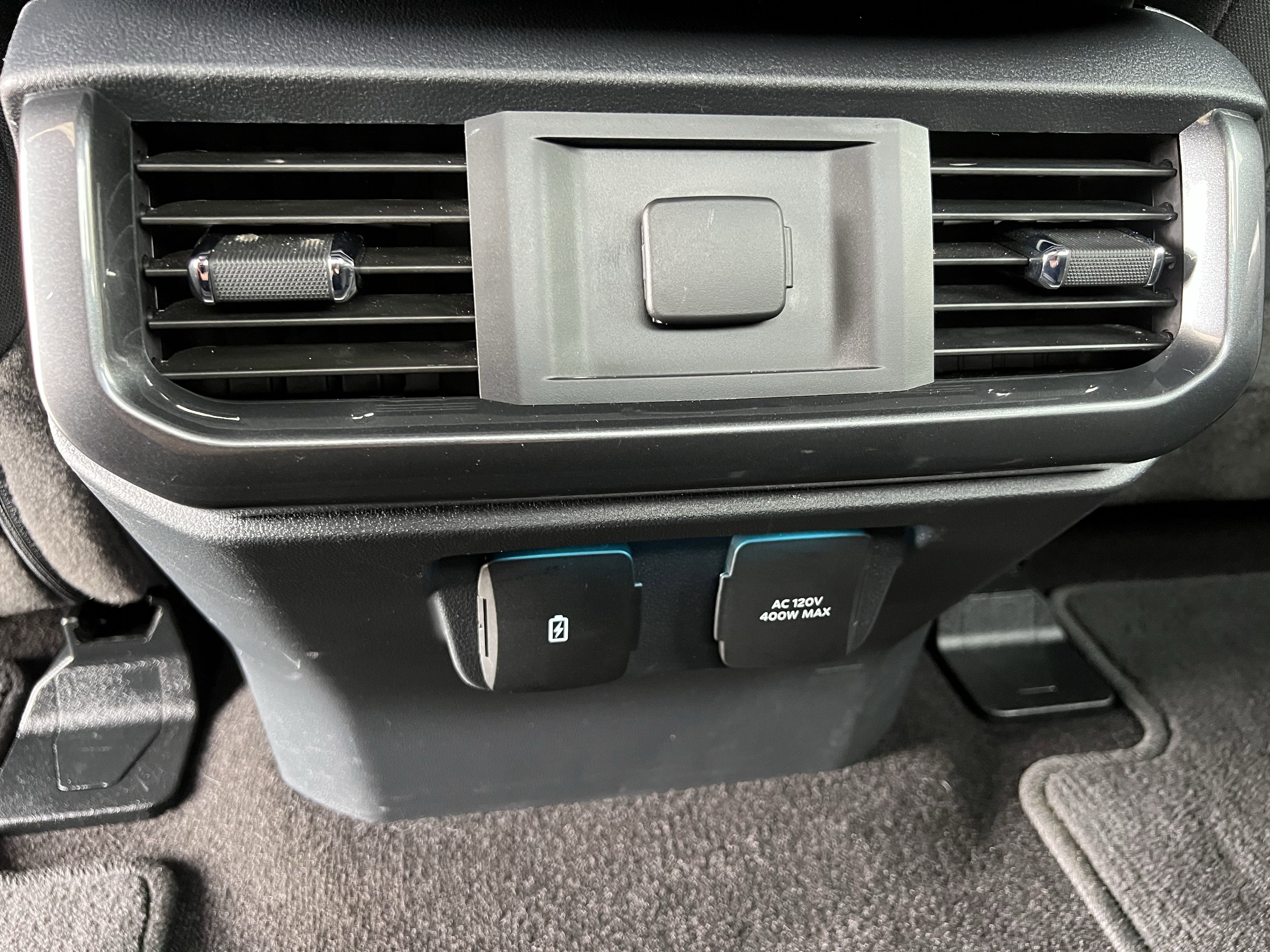 Used 2022 Ford F150 XLT w/ Equipment Group 302A High image 55