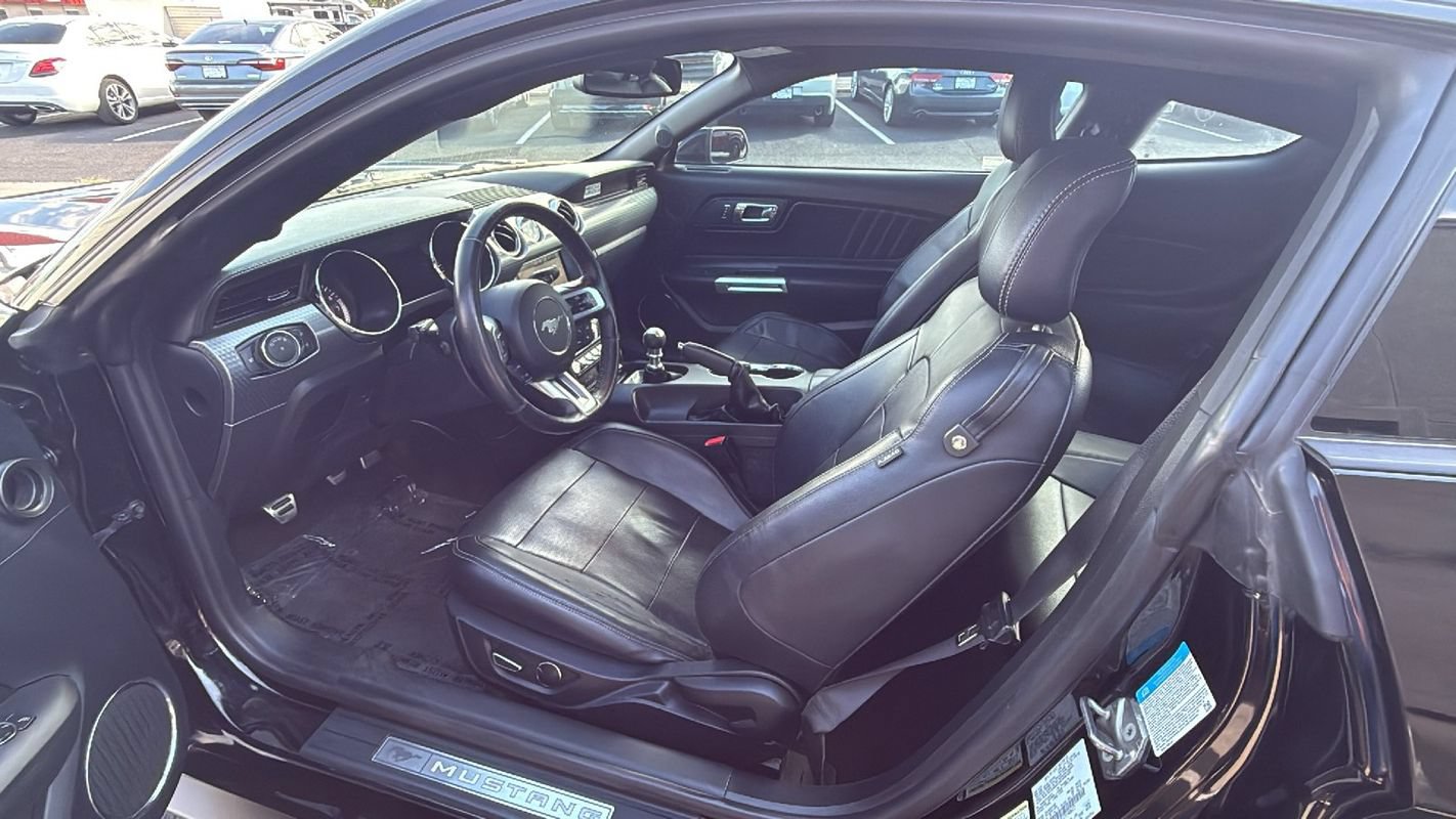 Used 2015 Ford Mustang GT Premium w/ GT Performance Package RWD image 10