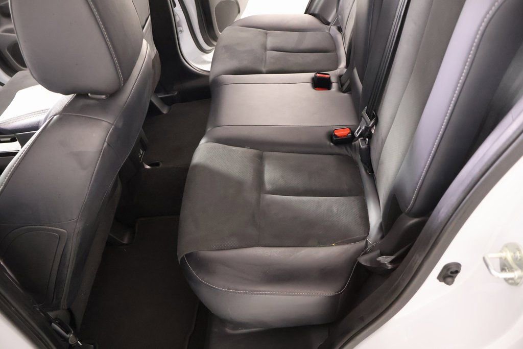 Used 2024 Mitsubishi Eclipse Cross SE image 12