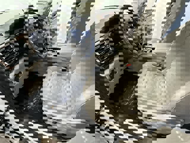 New 2026 Volkswagen Atlas SE image 15