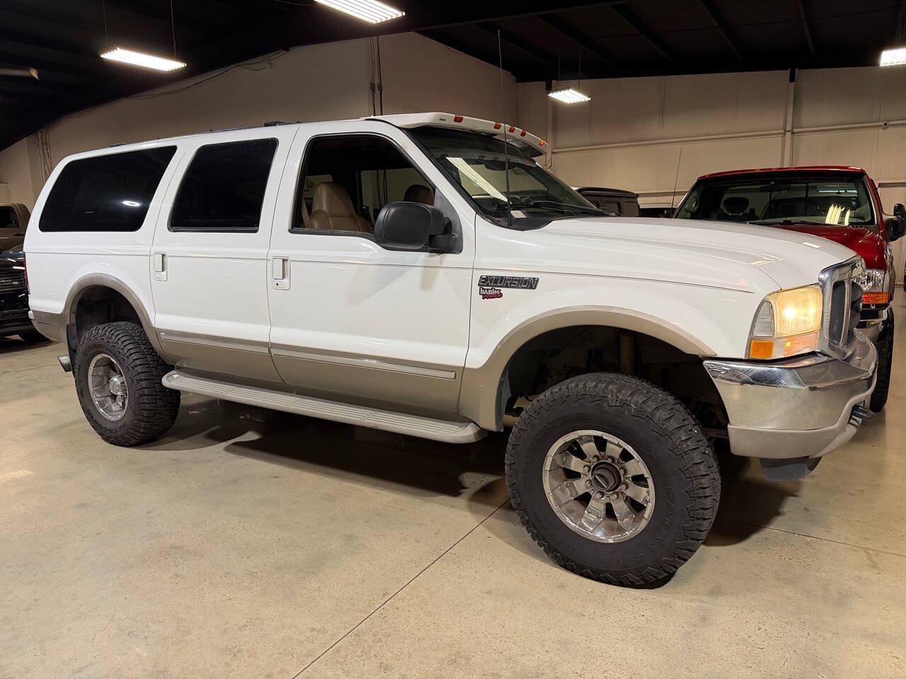 Used 2002 Ford Excursion Limited AWD/4WD image 1