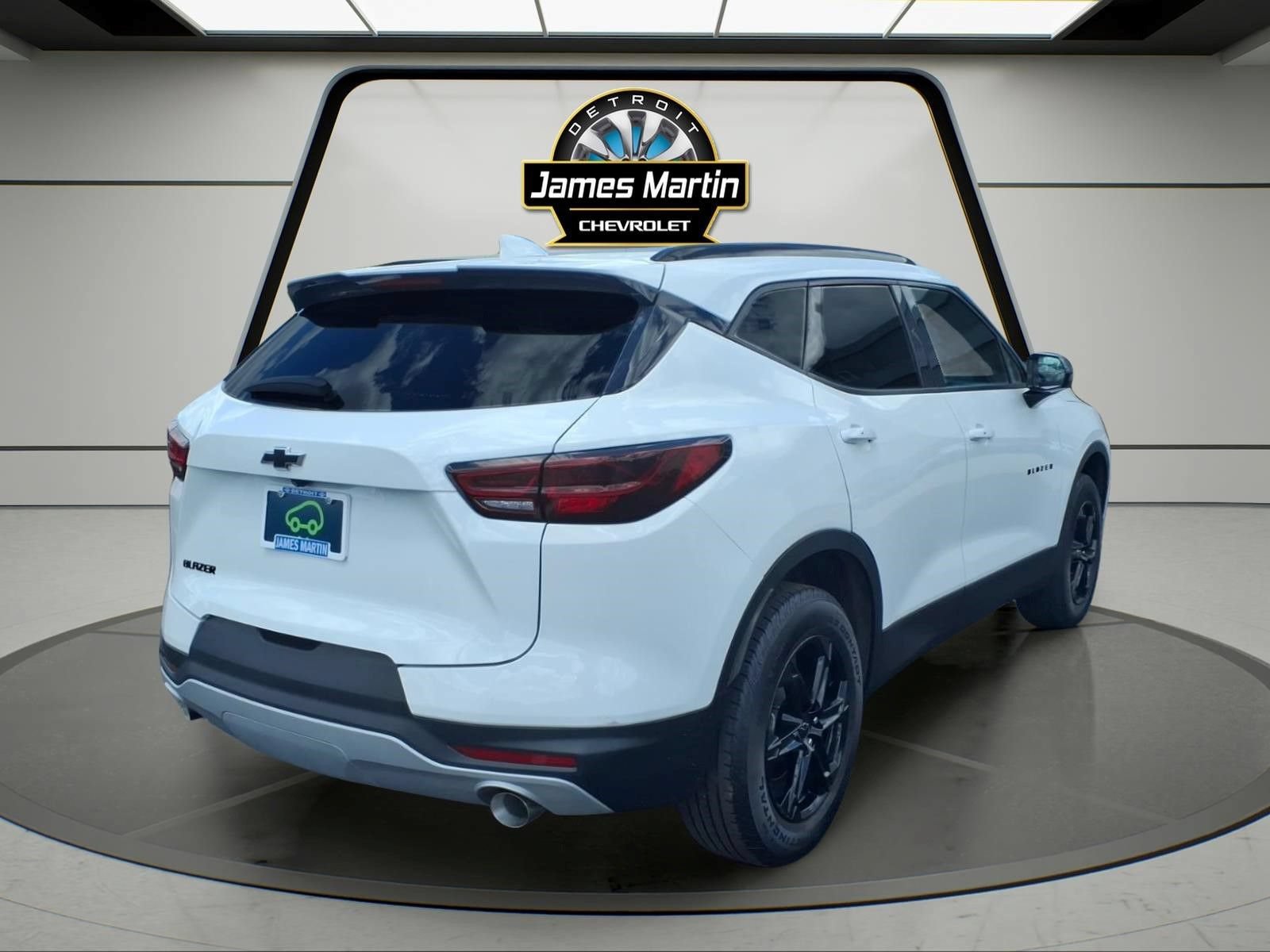 Certified 2023 Chevrolet Blazer LT w/ Midnight/Sport Edition FWD image 4