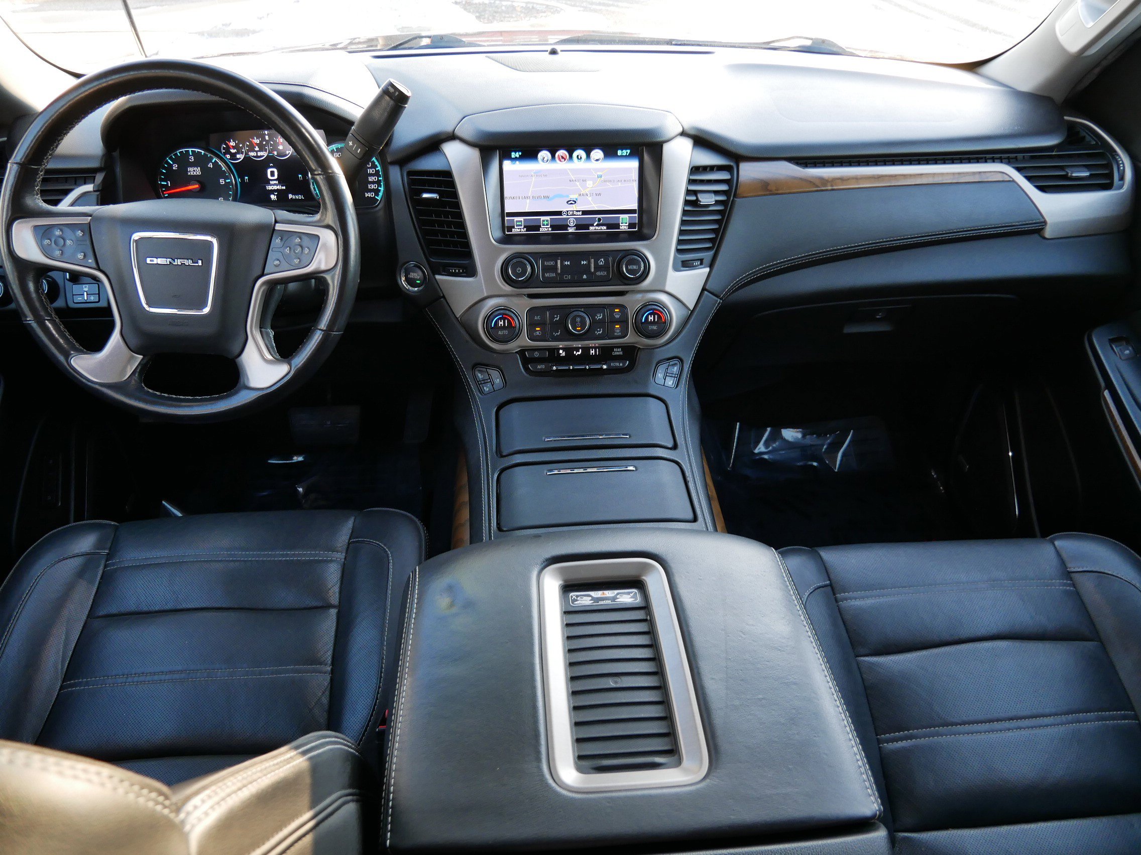 Used 2020 GMC Yukon Denali image 13