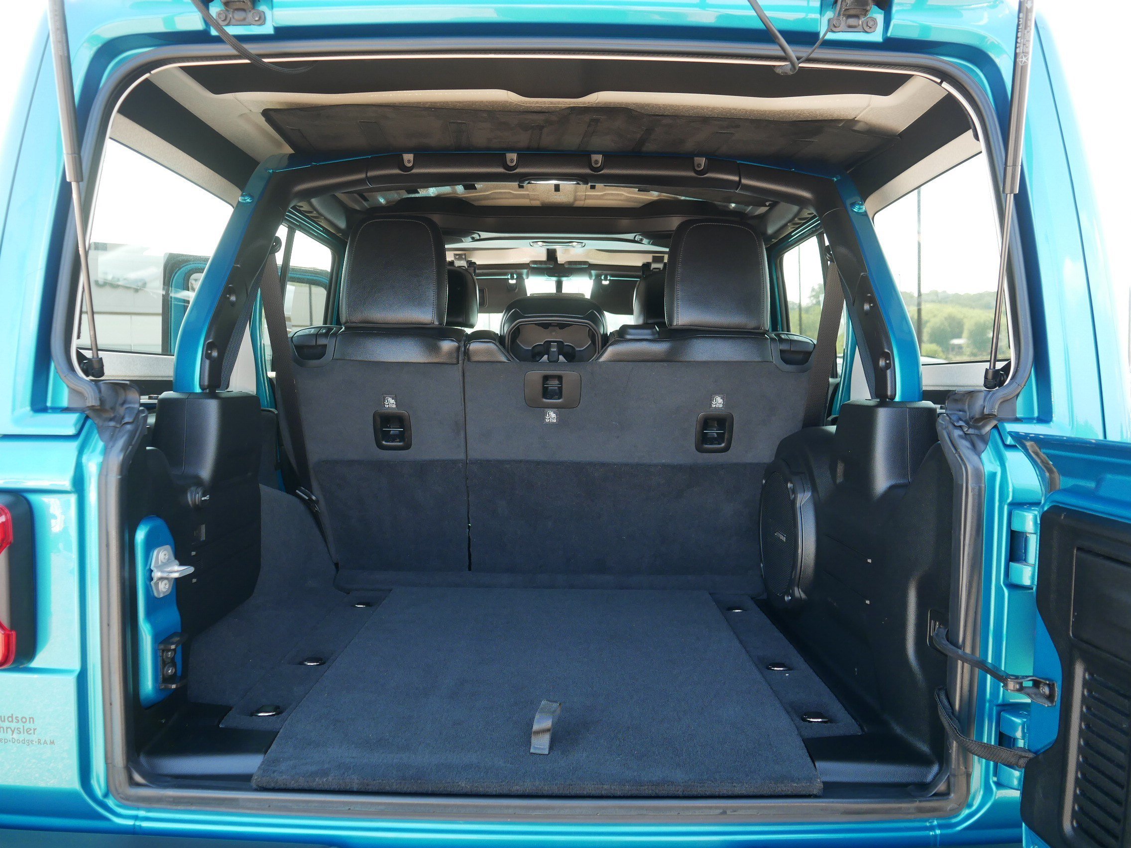 Used 2020 Jeep Wrangler Unlimited Rubicon AWD/4WD image 18