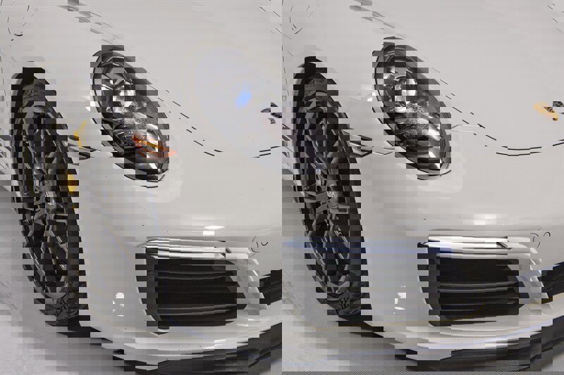 Used 2019 Porsche 911 Carrera T image 32