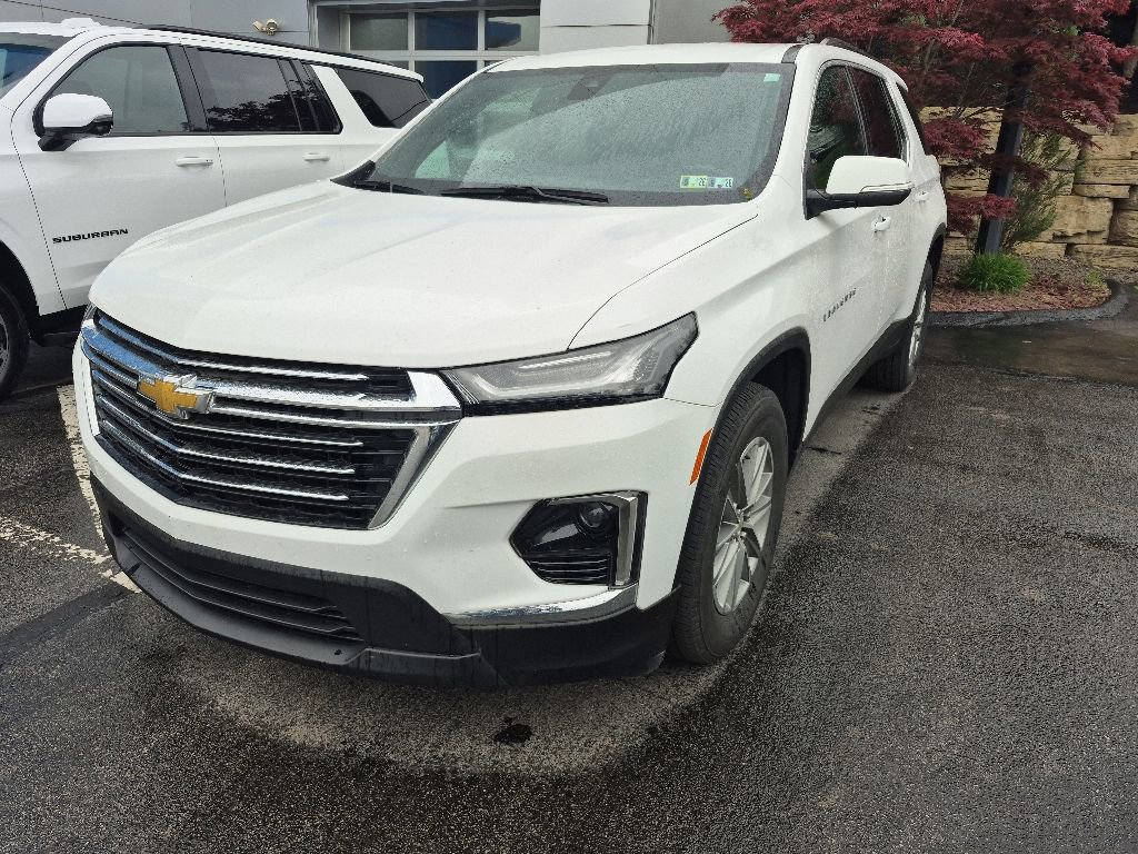Used 2023 Chevrolet Traverse LT w/ LPO, Floor Liner Package AWD/4WD image 3