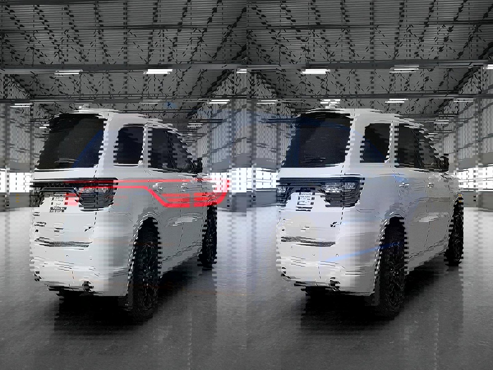 Used 2022 Dodge Durango R/T w/ Blacktop Package image 4