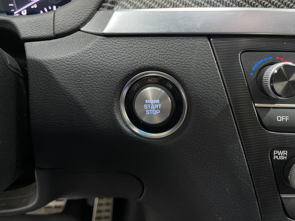 Used 2019 Genesis G80 3.3T Sport image 23