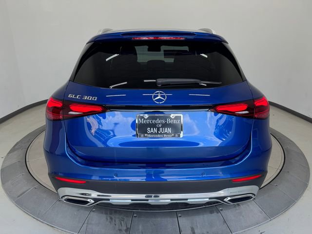 New 2025 Mercedes-Benz GLC 300 image 12