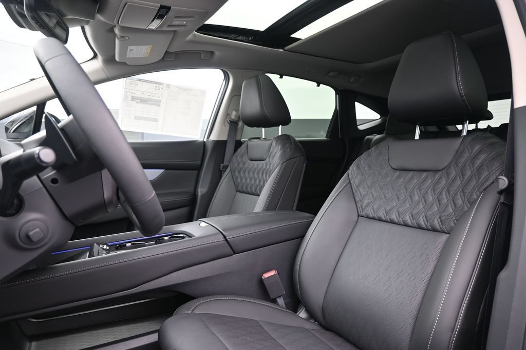 New 2026 Nissan Murano Platinum w/ Cargo Package AWD/4WD image 11