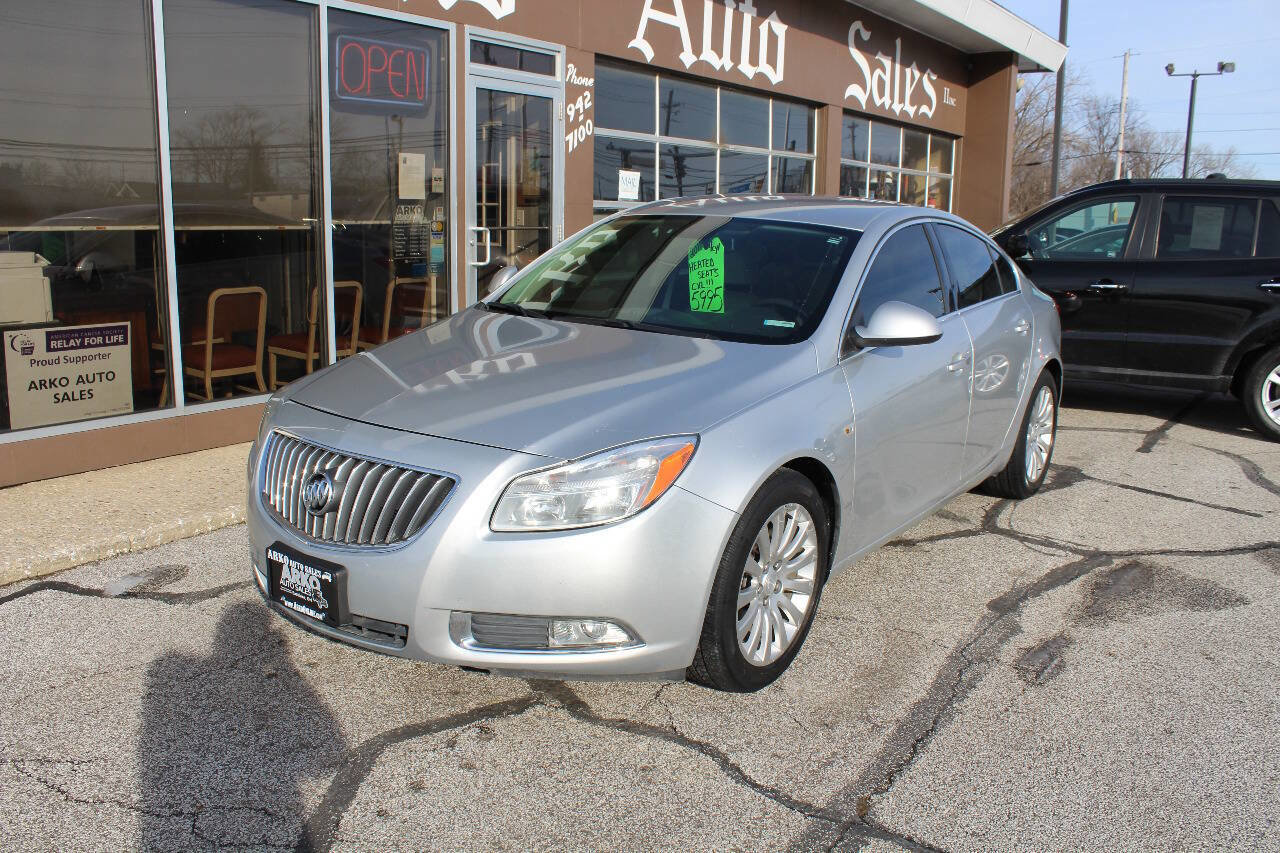 Used 2011 Buick Regal CXL w/ RL3 Preferred Equipment Group image 2