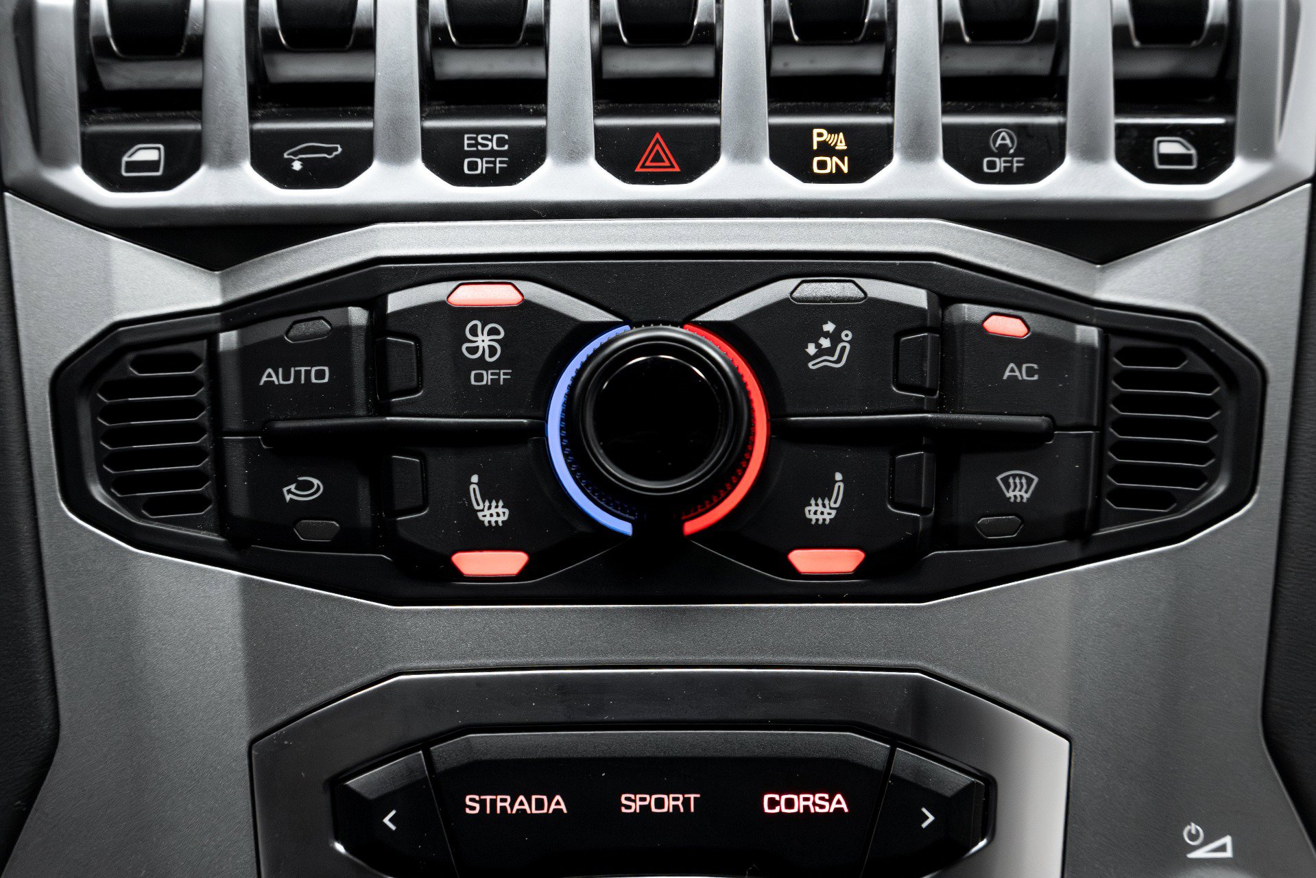 Used 2014 Lamborghini Aventador LP 700-4 image 63