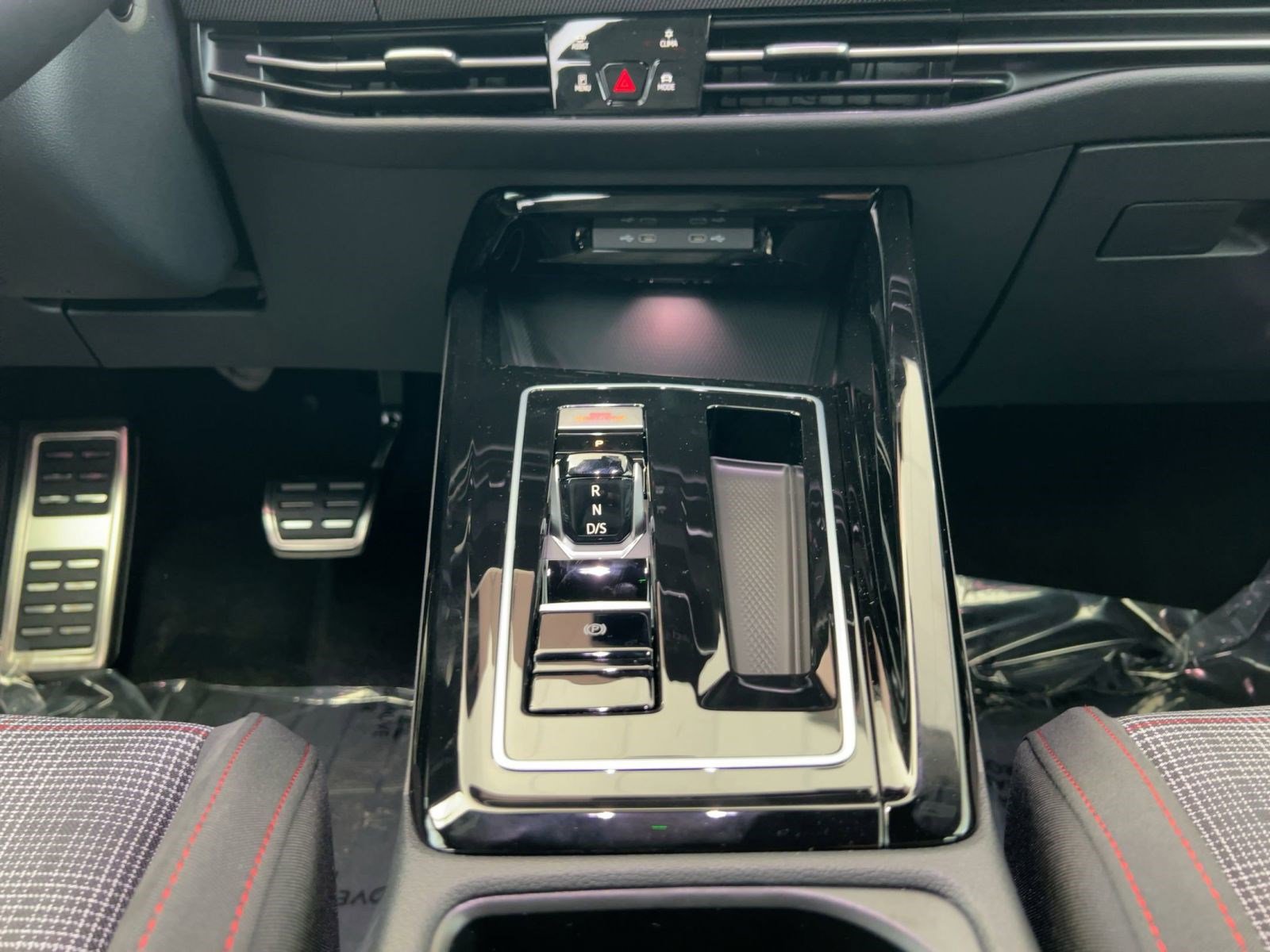 New 2026 Volkswagen Golf S image 19