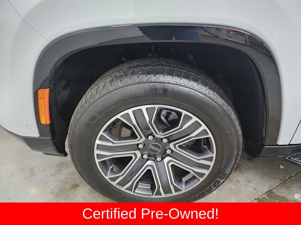 Certified 2025 Jeep Wagoneer Series II w/ 8-Passenger Seating Package AWD/4WD image 40