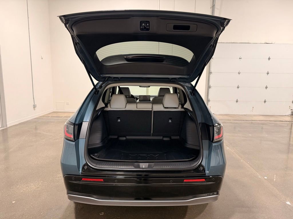 Used 2026 Honda HR-V EX-L image 9