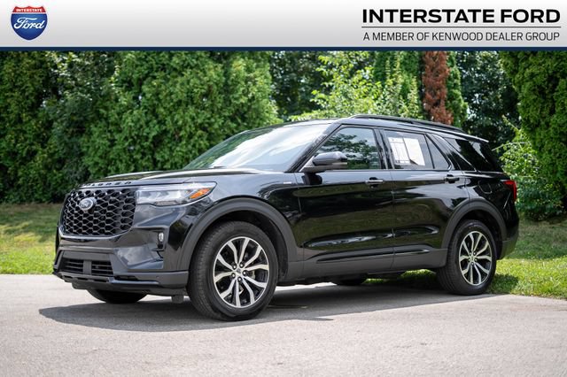 Used 2025 Ford Explorer ST-Line