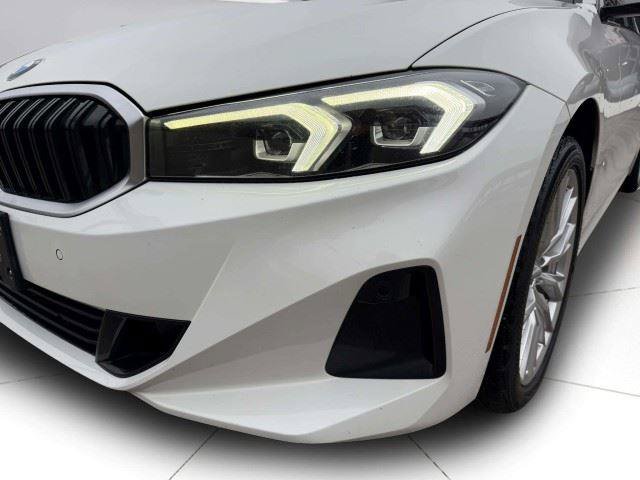 Used 2023 BMW 330i xDrive Sedan w/ Driving Assistance Package AWD/4WD image 12