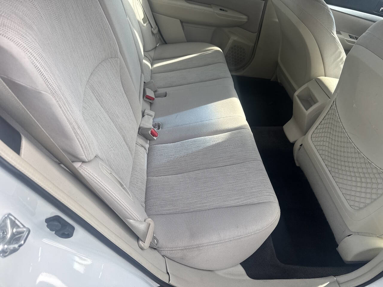 Used 2014 Subaru Outback 2.5i AWD/4WD image 6