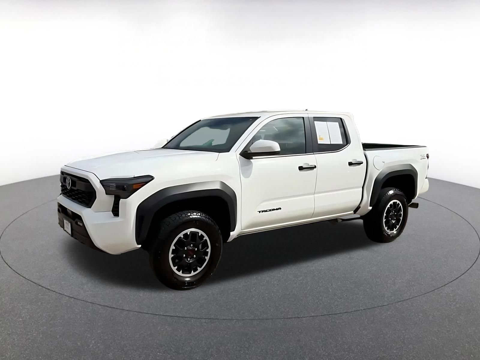 Used 2025 Toyota Tacoma TRD Off-Road image 8