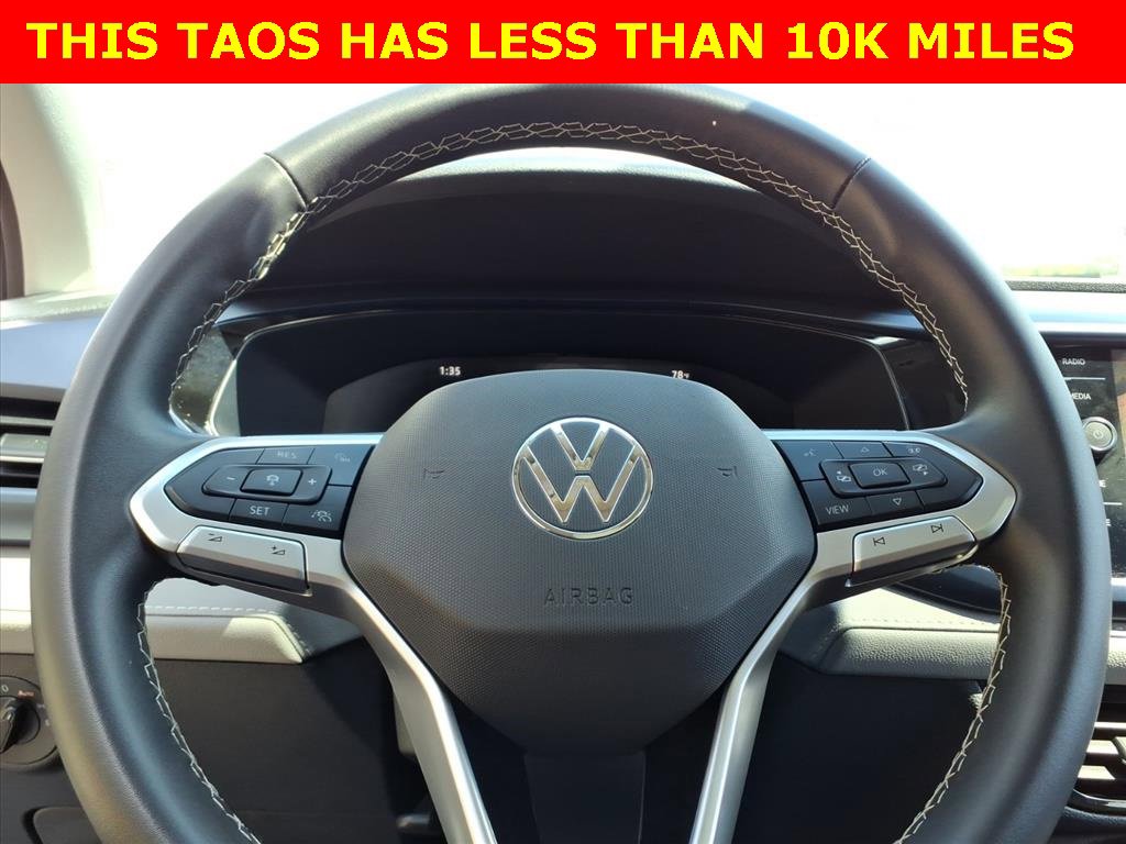 Used 2024 Volkswagen Taos SE image 19