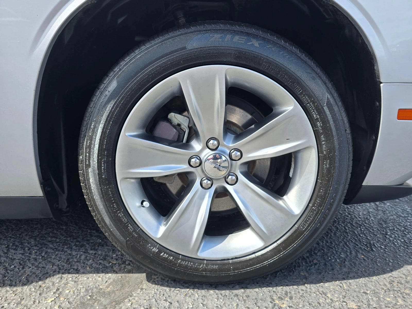 Used 2020 Dodge Challenger SXT RWD image 10