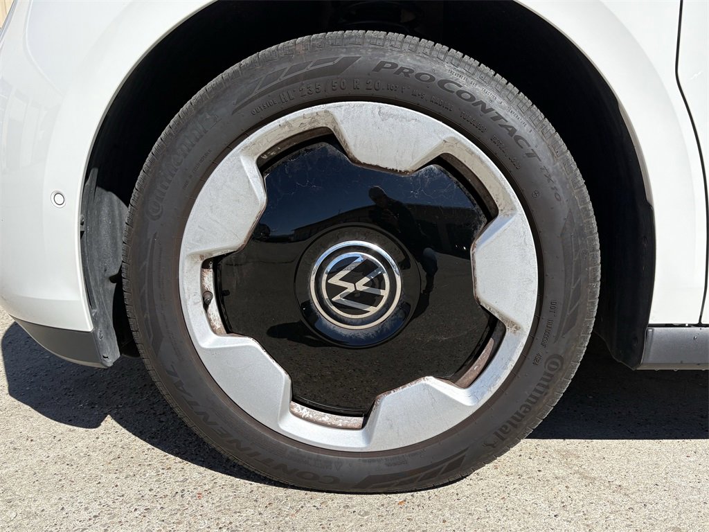 Used 2025 Volkswagen ID. Buzz Pro S image 9