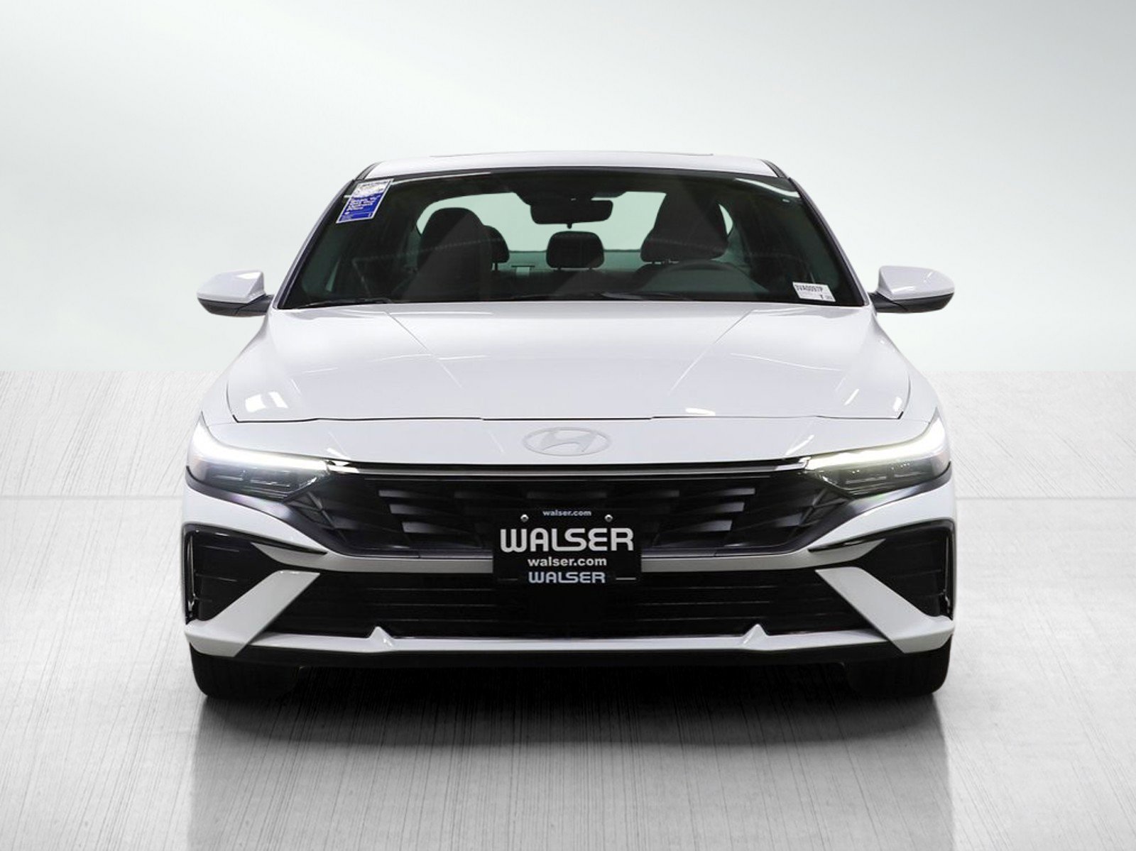 Used 2025 Hyundai Elantra SEL FWD image 8