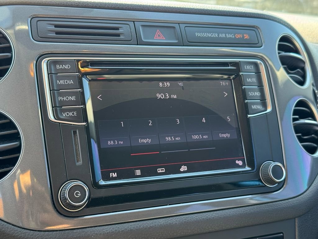 Used 2017 Volkswagen Tiguan S FWD image 29