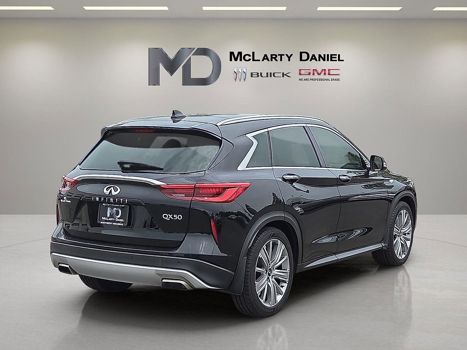 Used 2021 INFINITI QX50 Sensory FWD image 5