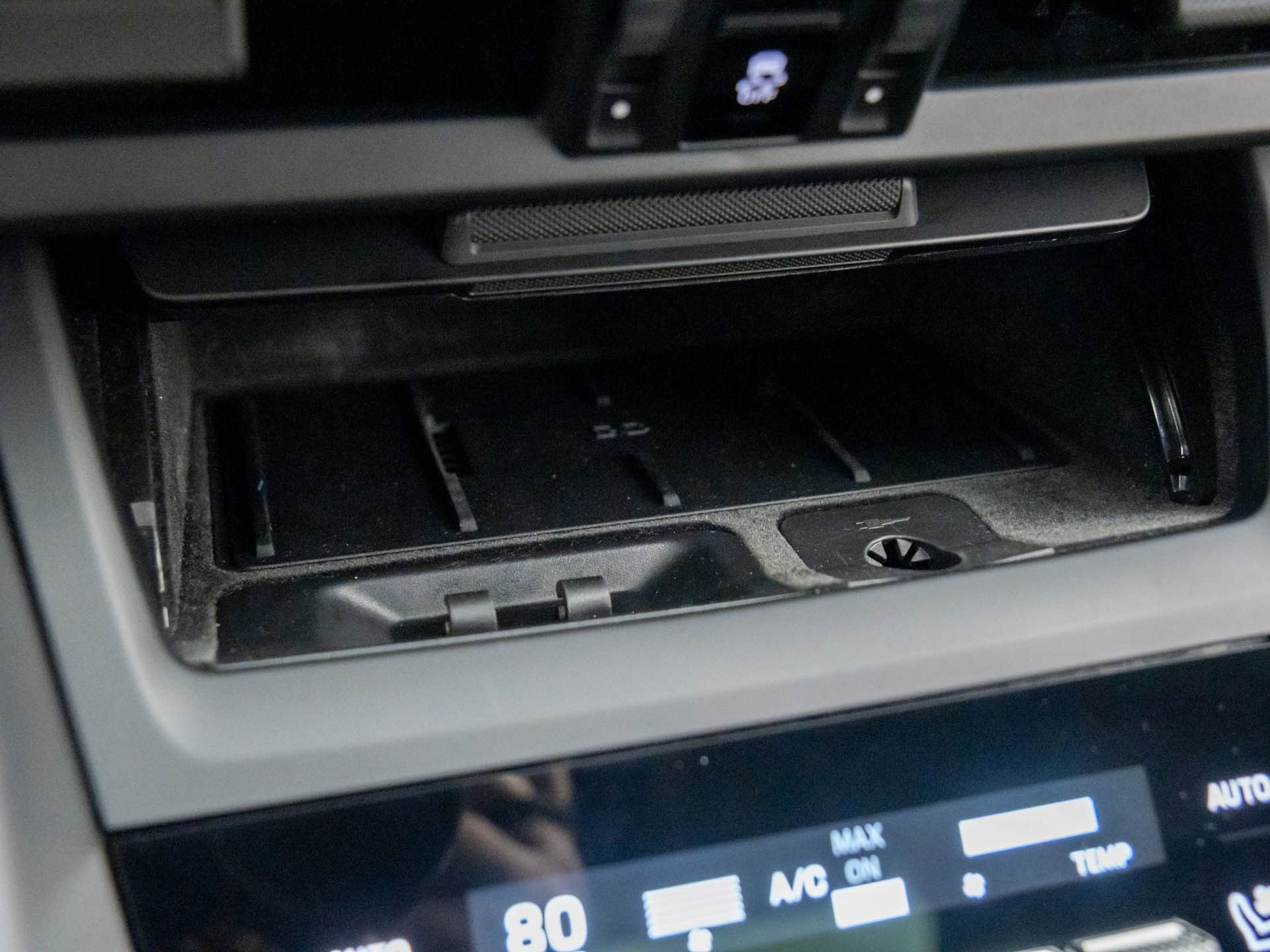 Certified 2024 Porsche Macan 4 Electric image 24