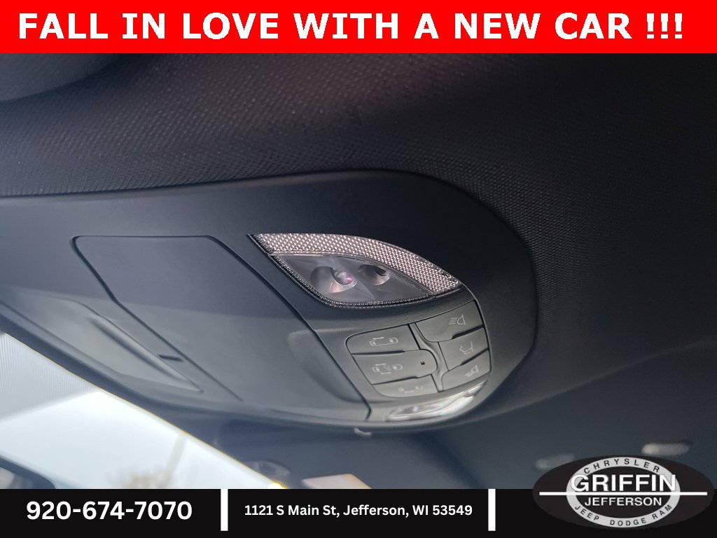 New 2026 Chrysler Pacifica Select image 25