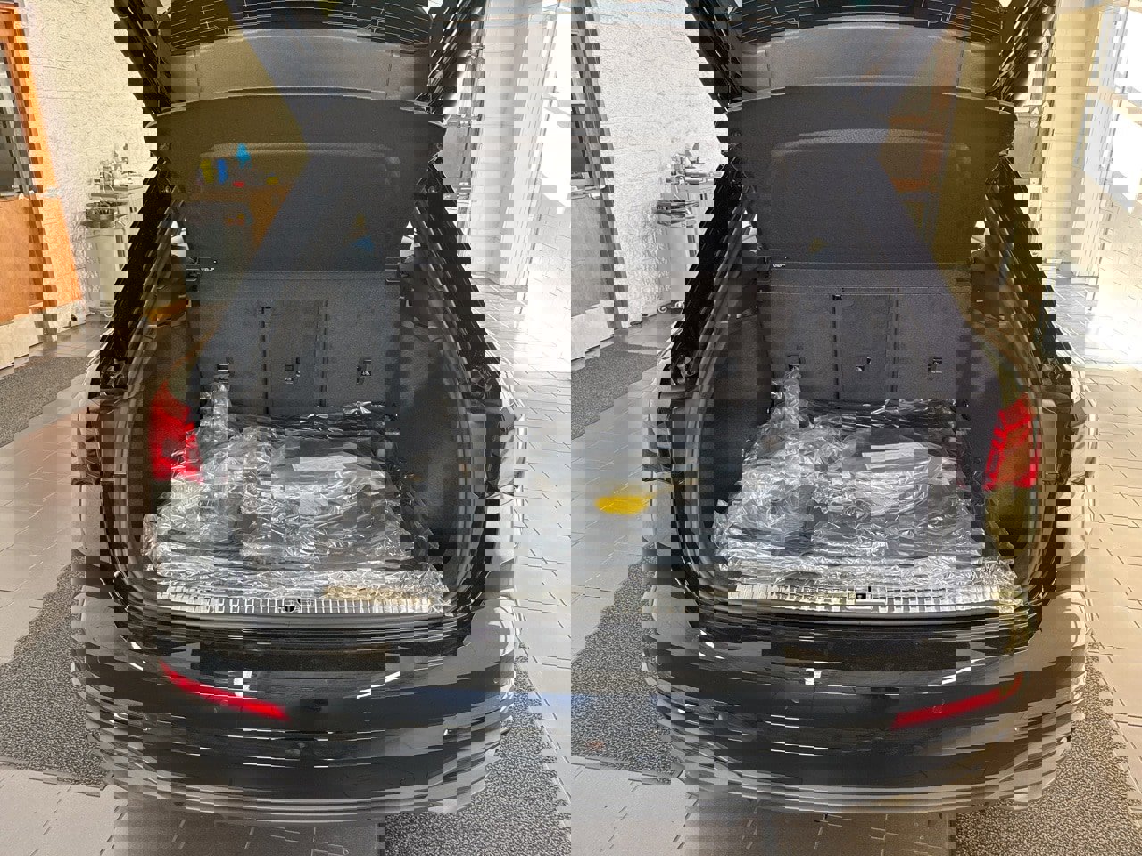 New 2025 Audi Q3 2.0T Premium image 9