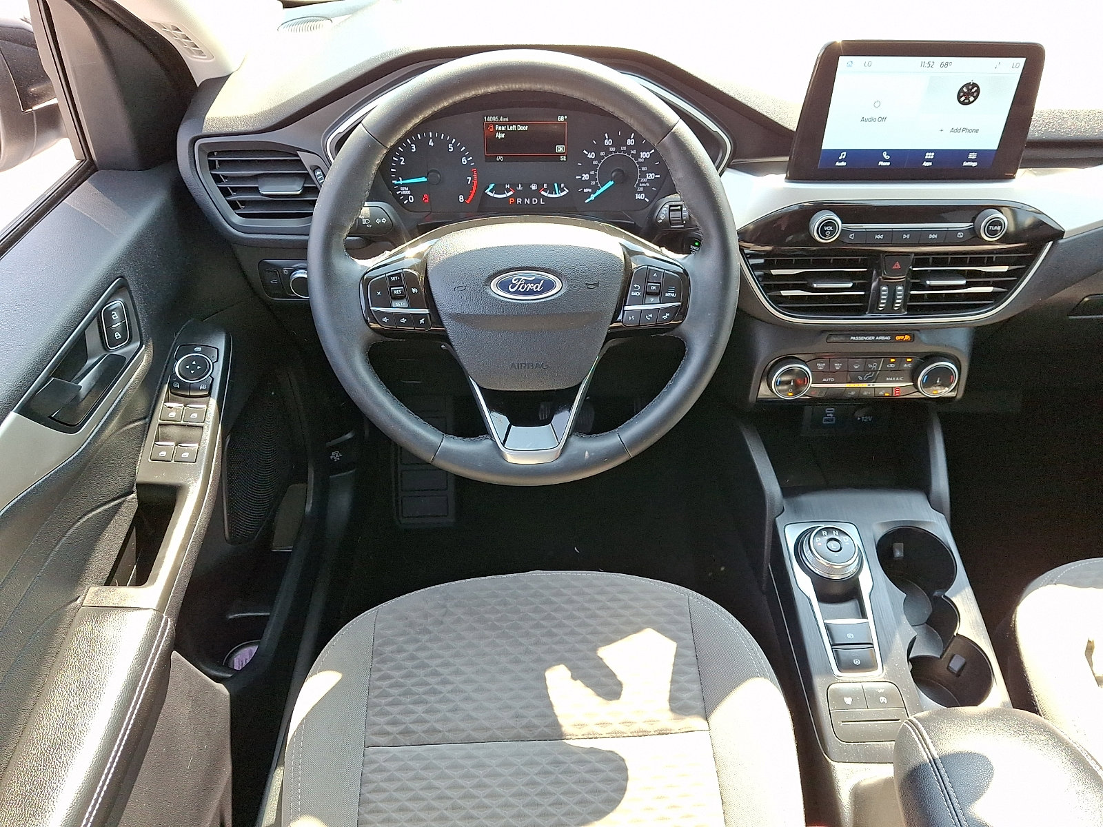 Used 2022 Ford Escape SE w/ SE Sport Appearance Package image 12