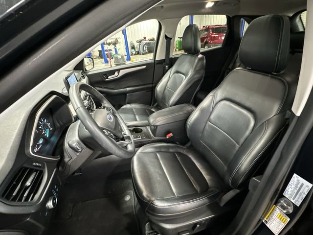 Used 2022 Ford Escape SEL AWD/4WD image 17