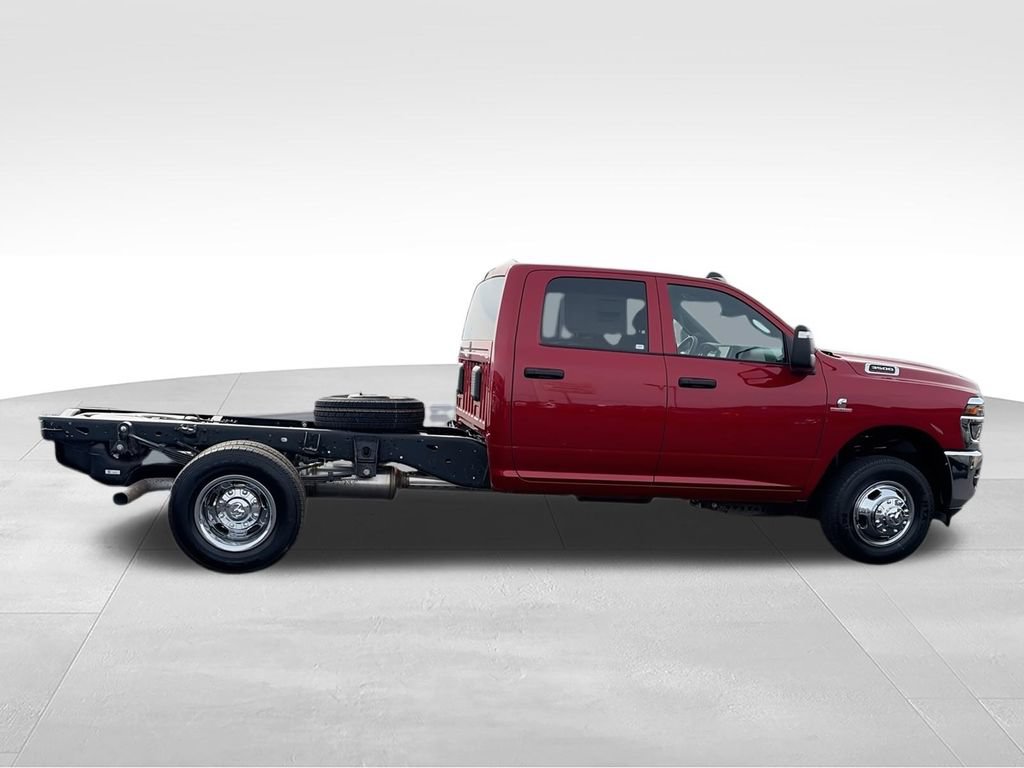 New 2026 RAM 3500 Tradesman w/ Chrome Appearance Group A AWD/4WD image 9