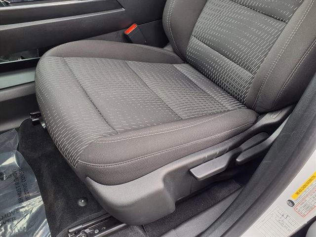 Used 2025 Chevrolet Equinox LT image 52