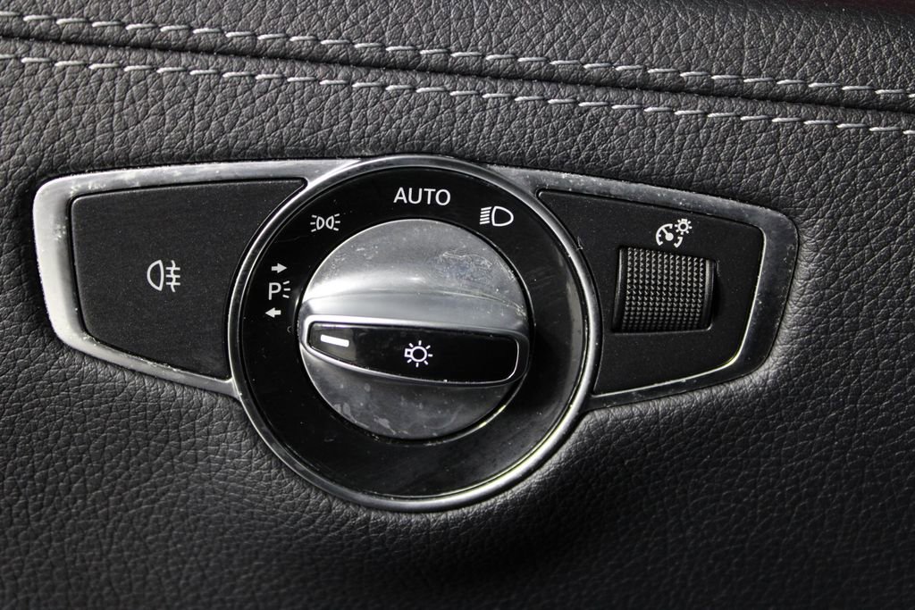 Used 2021 Mercedes-Benz AMG GT 43 image 25