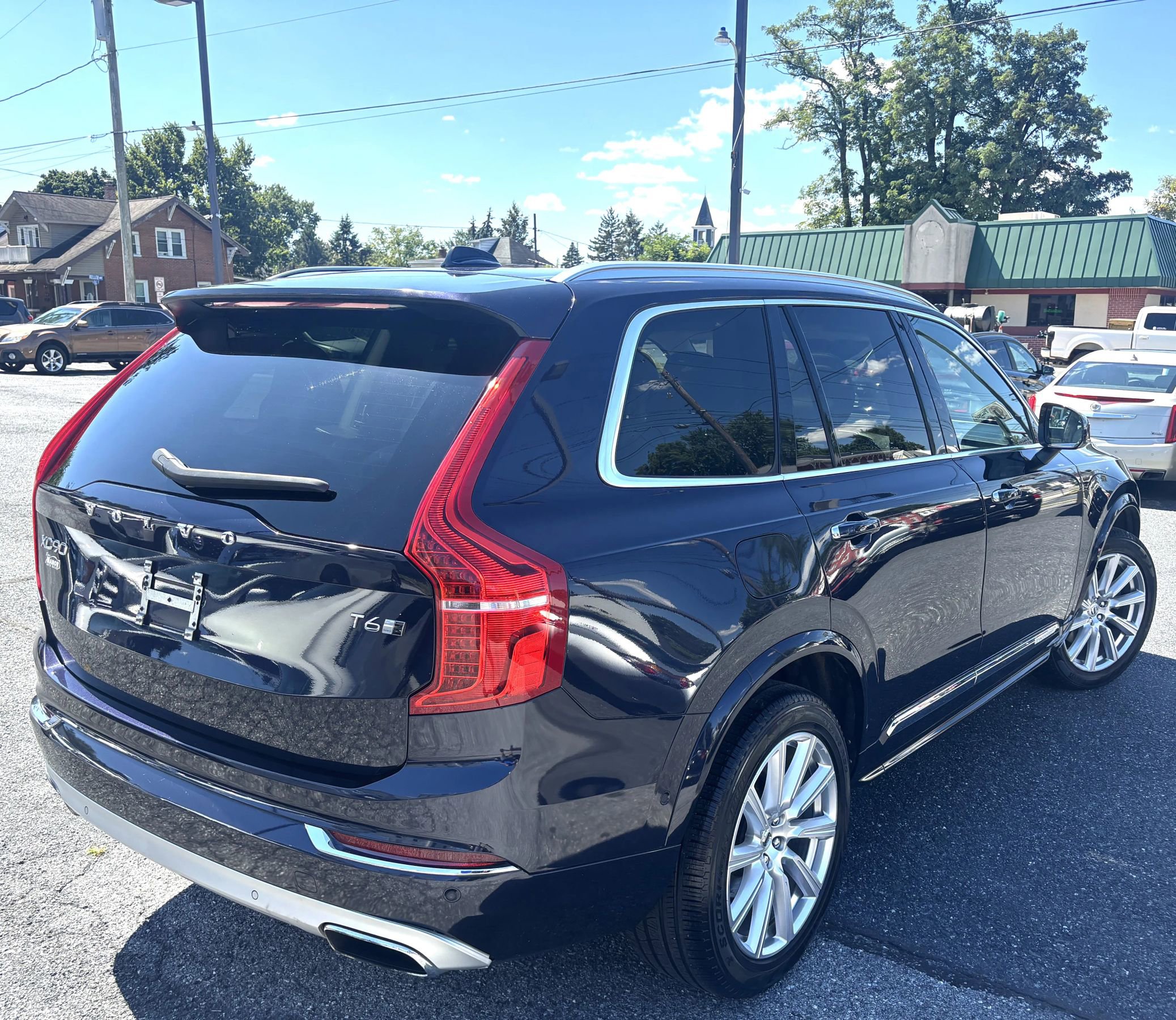 Used 2017 Volvo XC90 T6 Inscription image 5