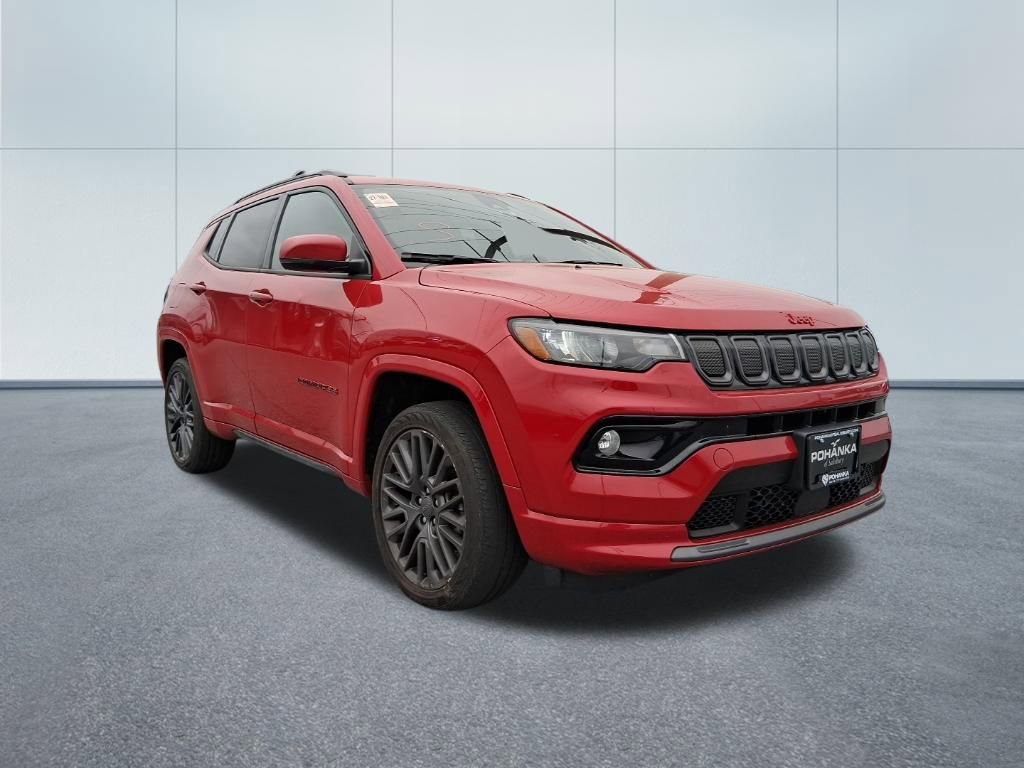 Used 2022 Jeep Compass Limited image 3