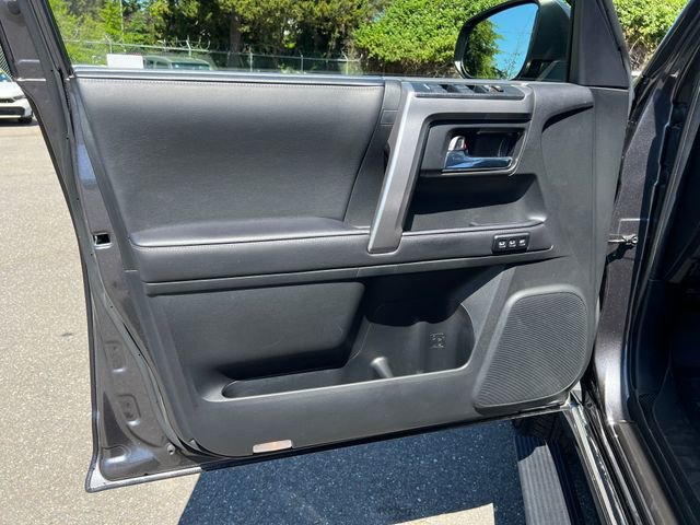 Used 2023 Toyota 4Runner Limited AWD/4WD image 16