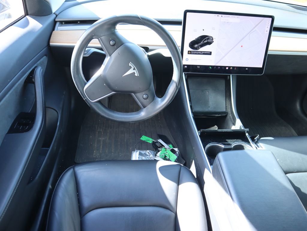 Used 2019 Tesla Model 3 Standard Range RWD image 6
