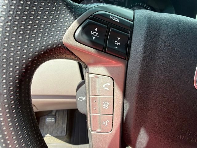 Used 2016 Honda Odyssey SE image 14
