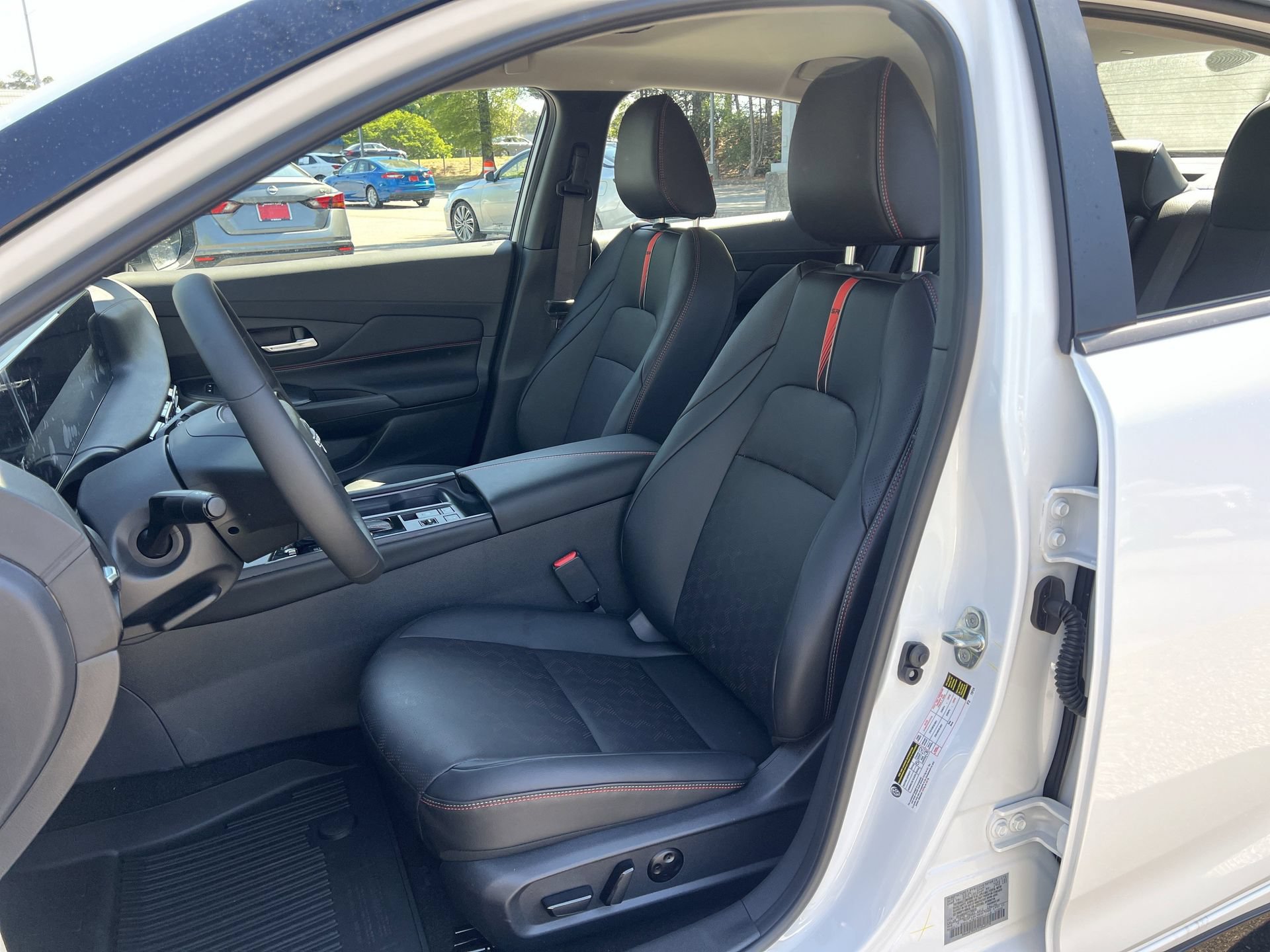 New 2026 Nissan Sentra SR w/ SR Premium Package FWD image 16