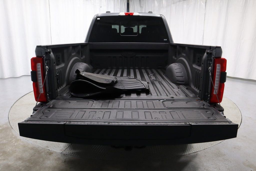 Certified 2024 Ford F250 Lariat w/ Lariat Ultimate Package image 19